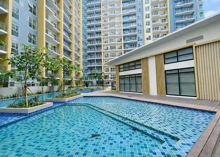 Apartamento Lovely Across Okada With Sunset View Manila