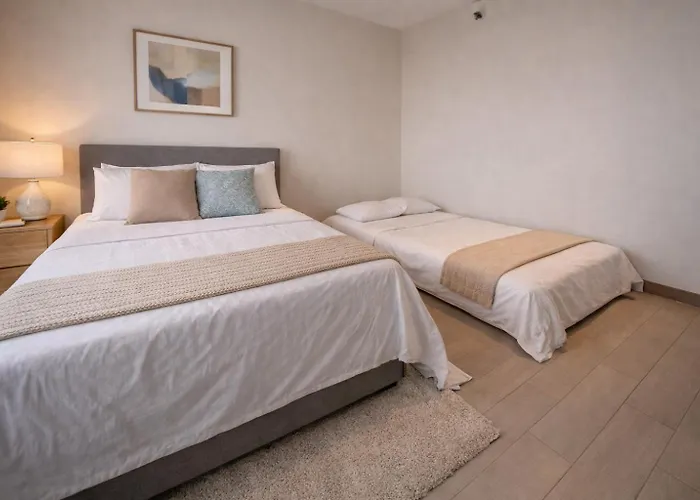 Apartamento Lovely Across Okada With Sunset View